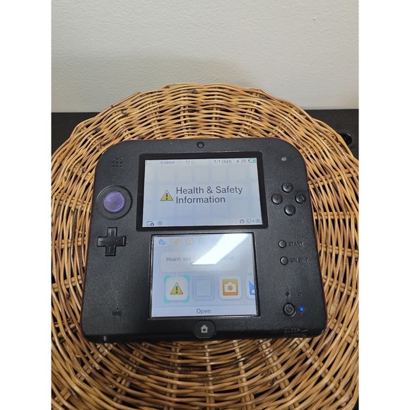 Nintendo 2DS Handheld Console Red - Tested & Working - Picture 2 of 5